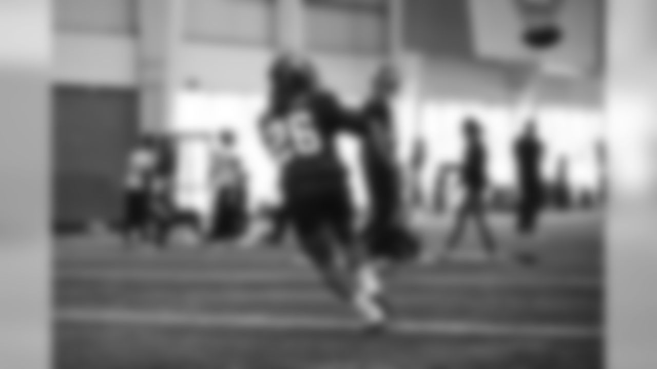 RB Saquon Barkley (26)