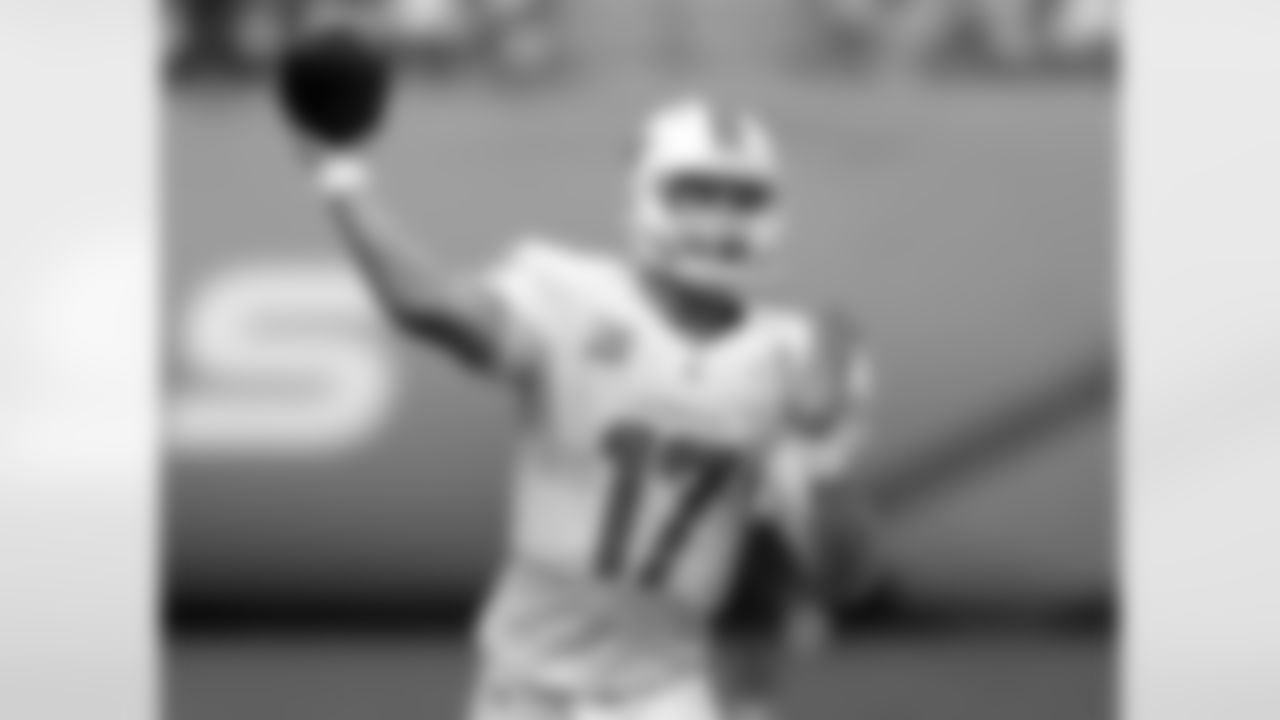 T.15. Miami Dolphins