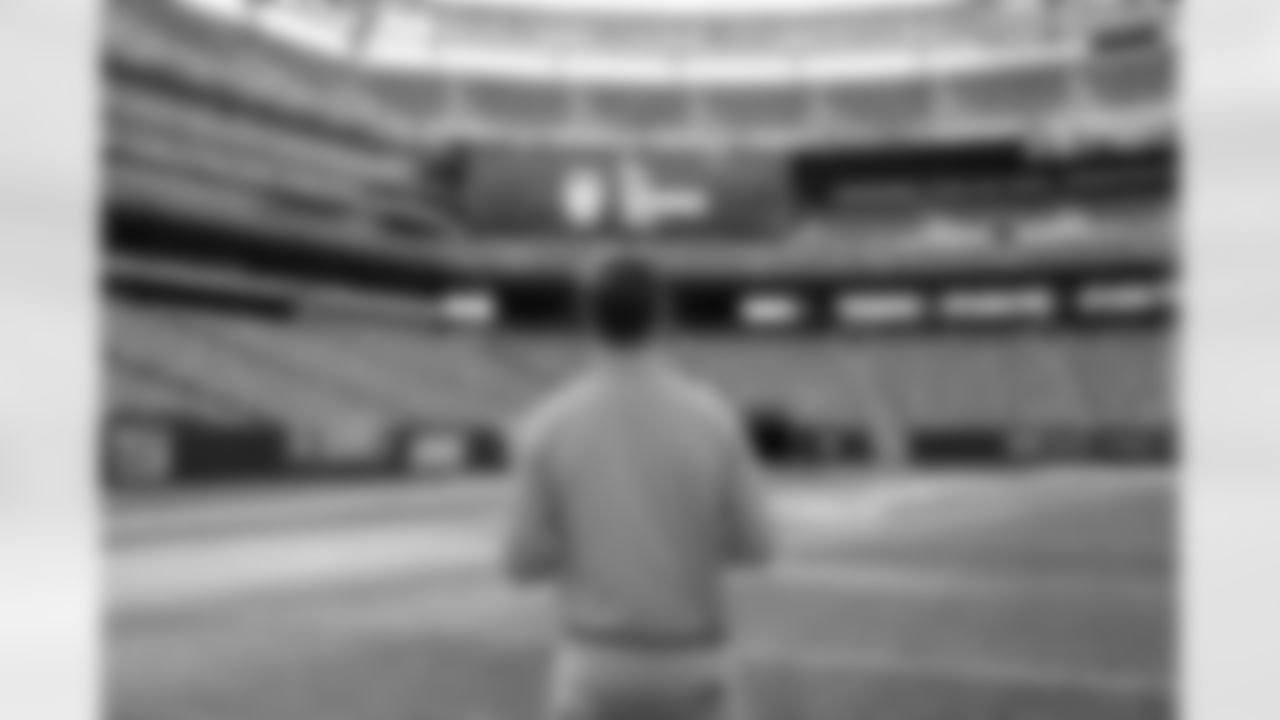 Eli Manning Show promo shoot