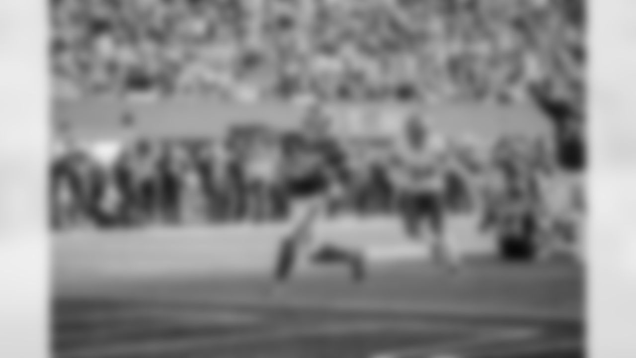 Saquon Barkley (26)