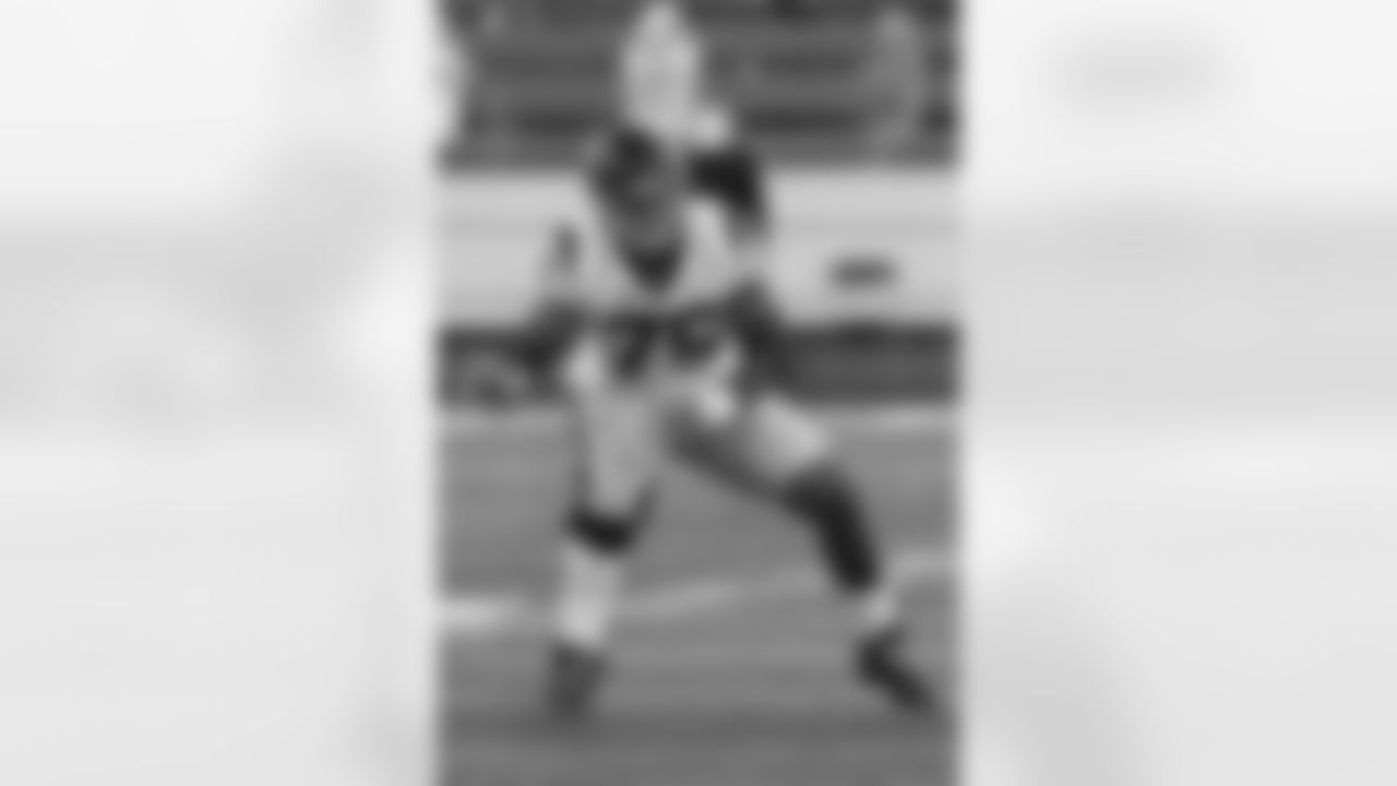 Alijah Vera-Tucker, OL, USC