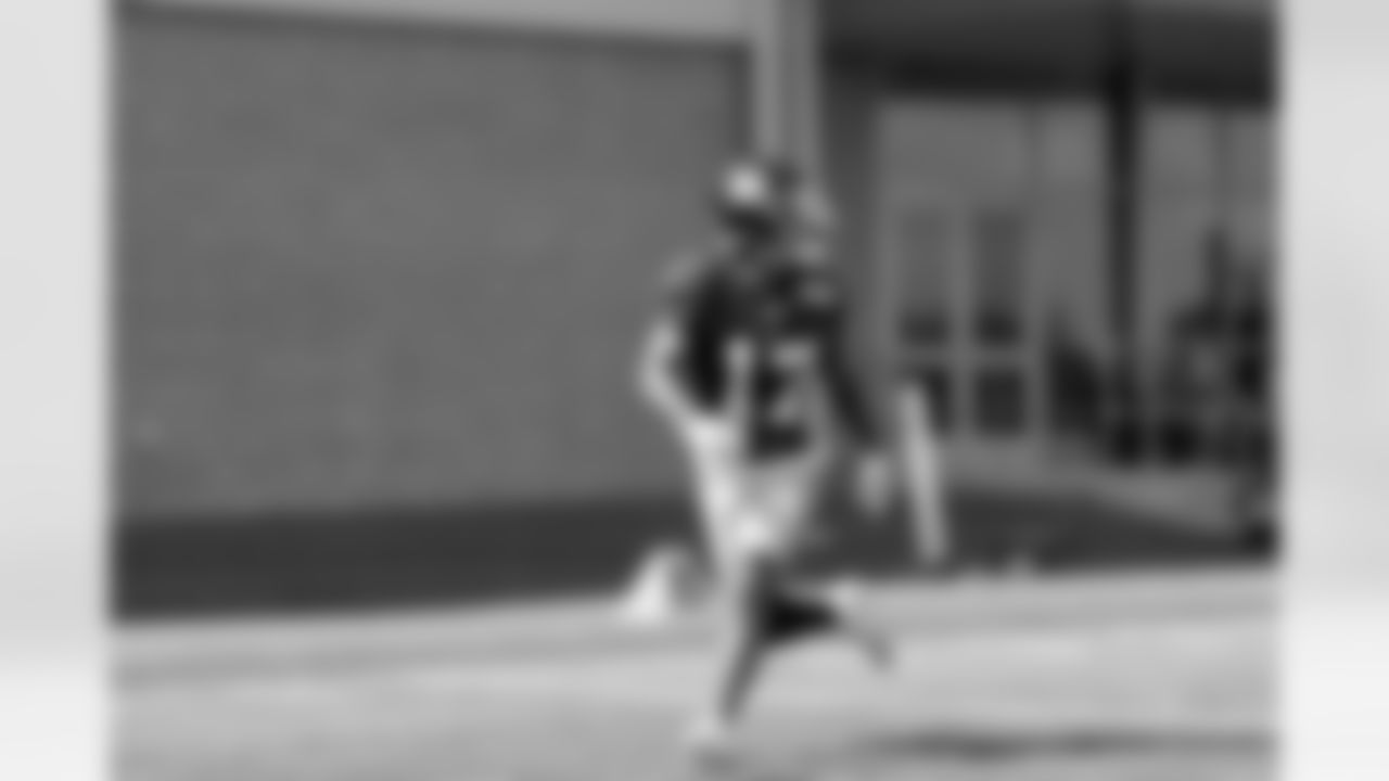 WR Wan'Dale Robinson (17)