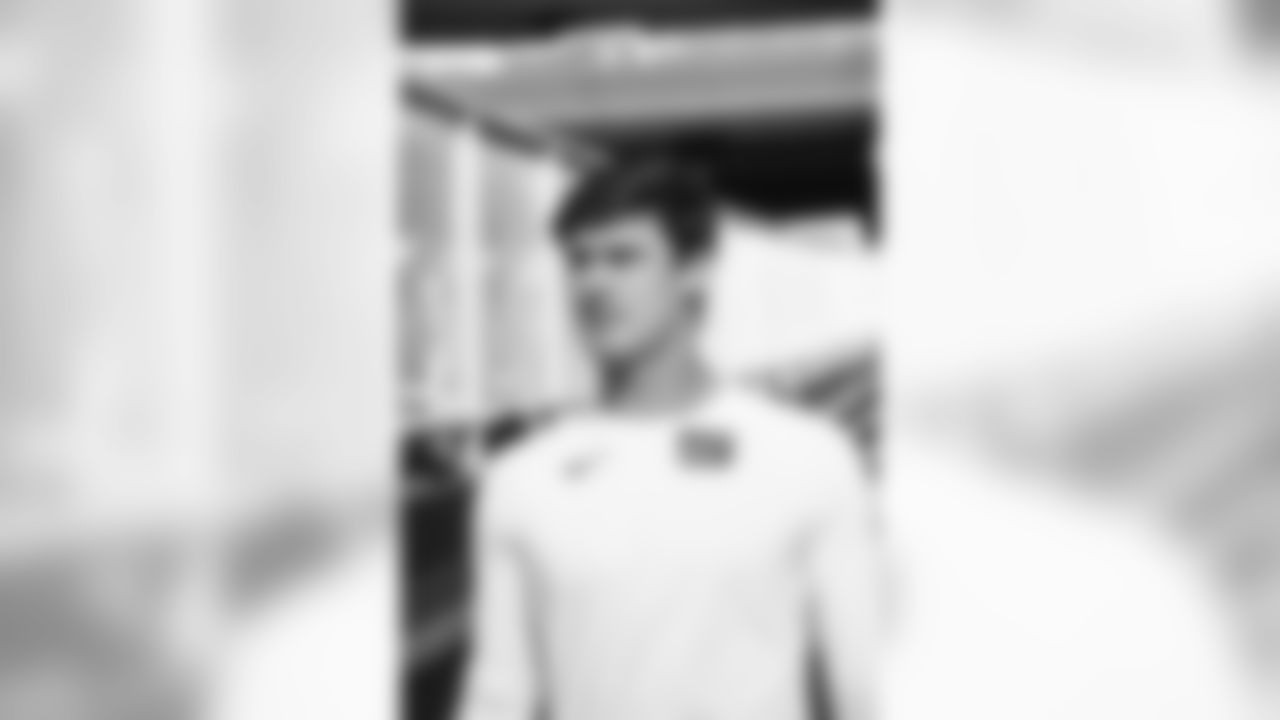 QB Daniel Jones