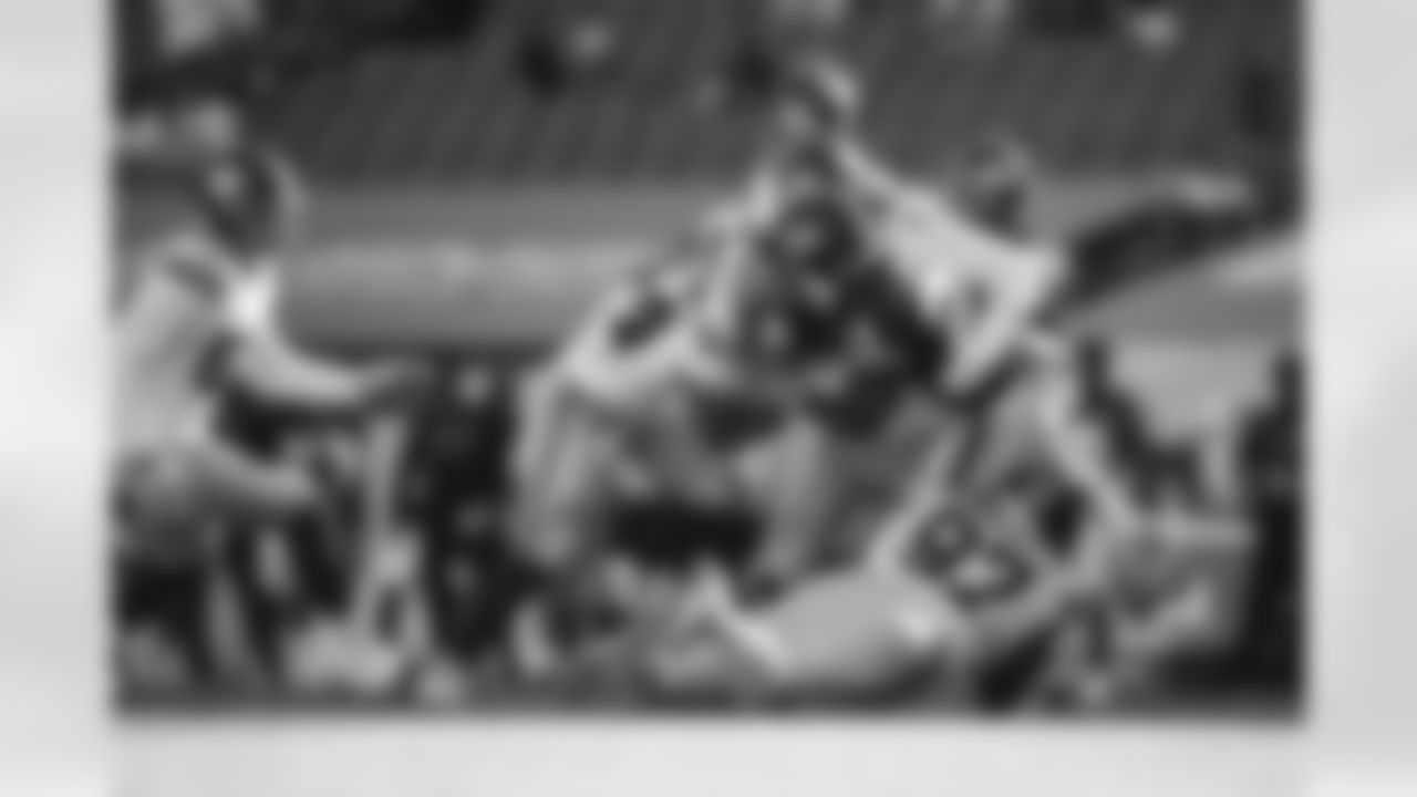 Blake Martinez (54) Dexter Lawrence (97), Leonard Williams (99),