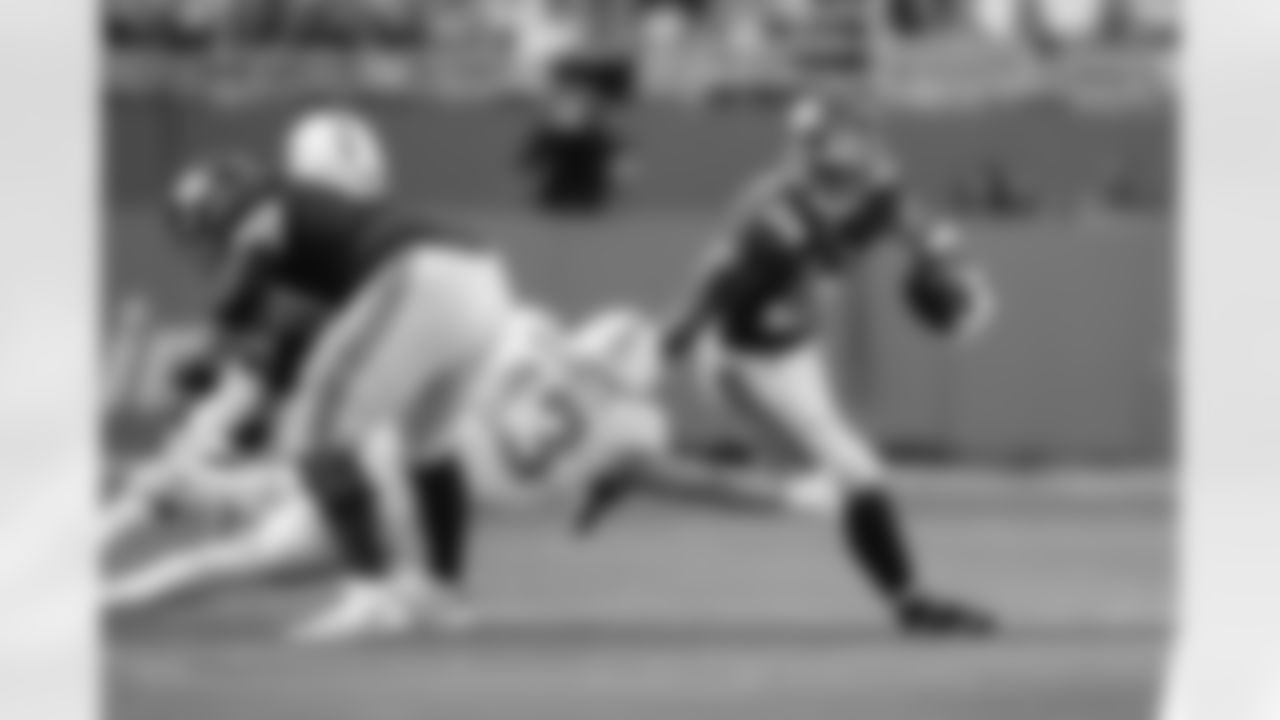 Saquon Barkley (26)