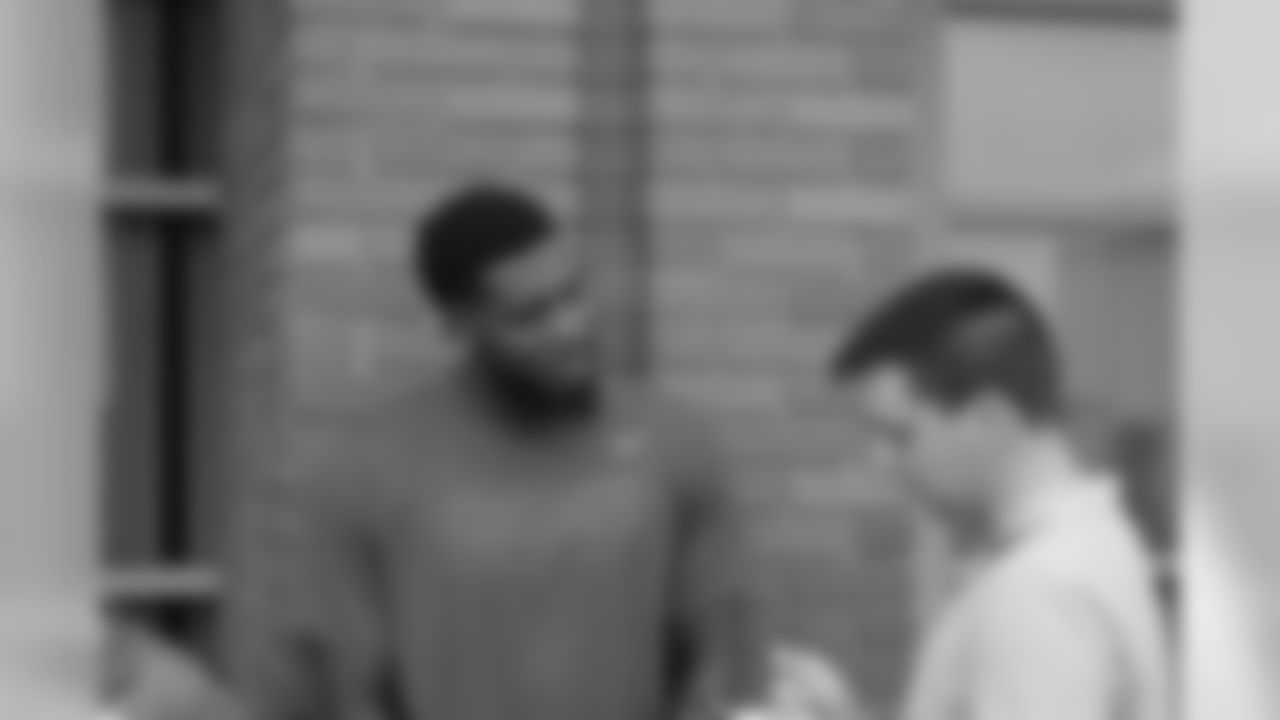 TE LARRY DONNELL