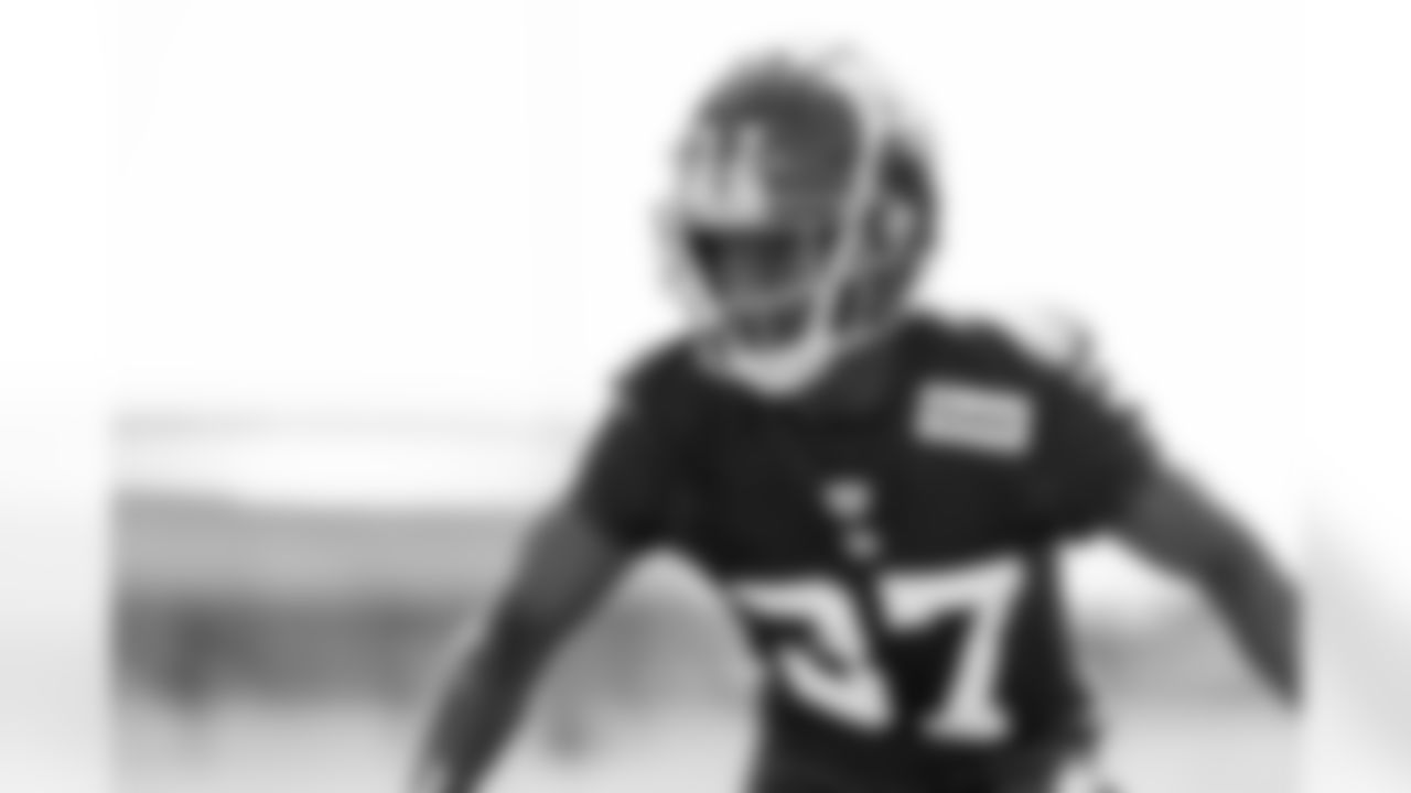 DB Tre Hawkins III (37)