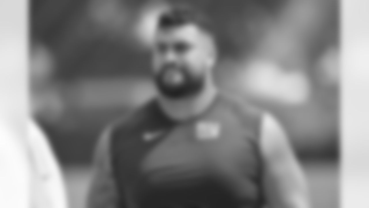 New York Giants offensive guard Will Hernandez is shown during warm-ups before an NFL football game against the Cleveland Browns, Sunday, Aug. 22, 2021, in Cleveland. (AP Photo/David Richard)