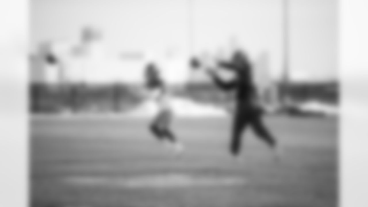 Nate Ebner (43)