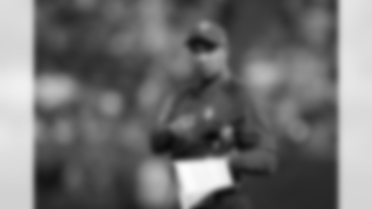 Minnesota Vikings head coach Leslie Frazier shown during the second half of an NFL football game against the Chicago Bears Sunday, Dec. 9, 2012, in Minneapolis. (AP Photo/Genevieve Ross)