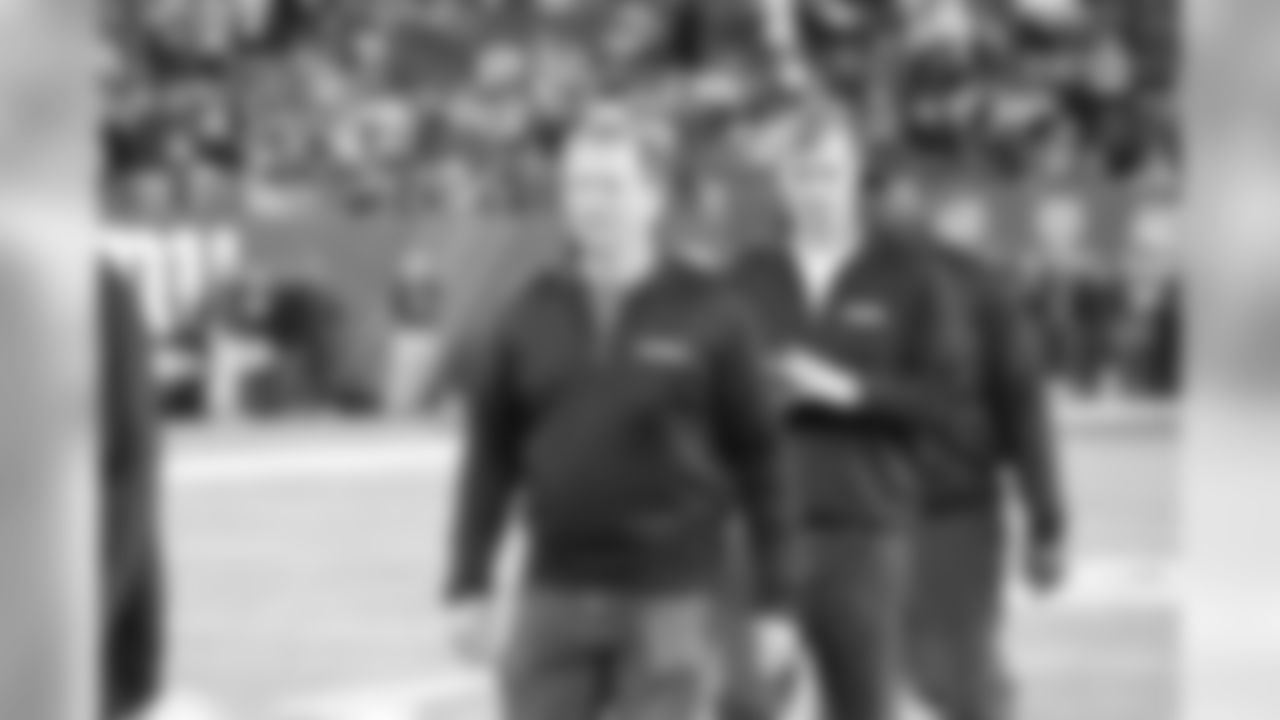 Ed Baker pictured at halftime of the Giants-Colts game. Baker played quarterback for the Giants in 1971.