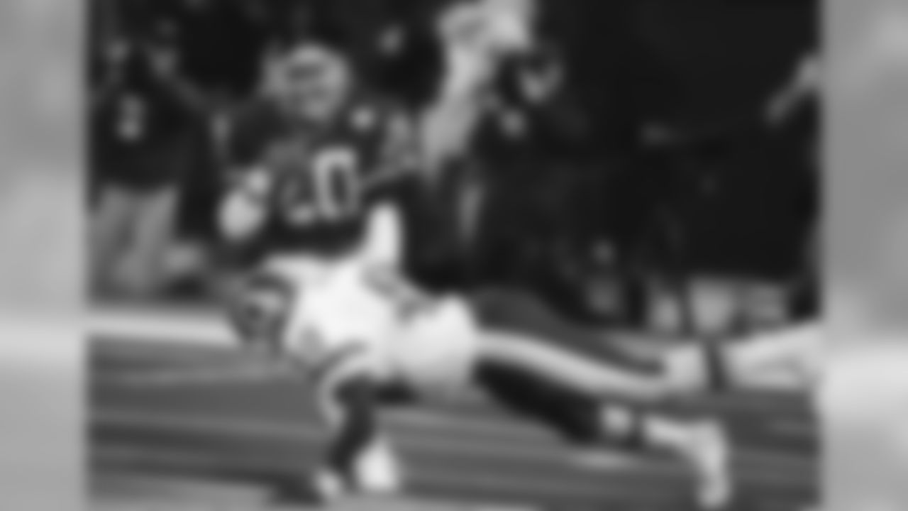 4) Joe Morris - 48 TDS