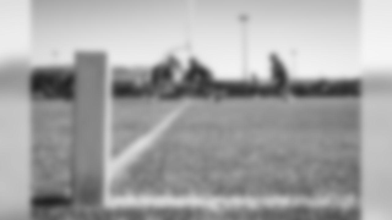 E_18_1025_GiantsPractice016