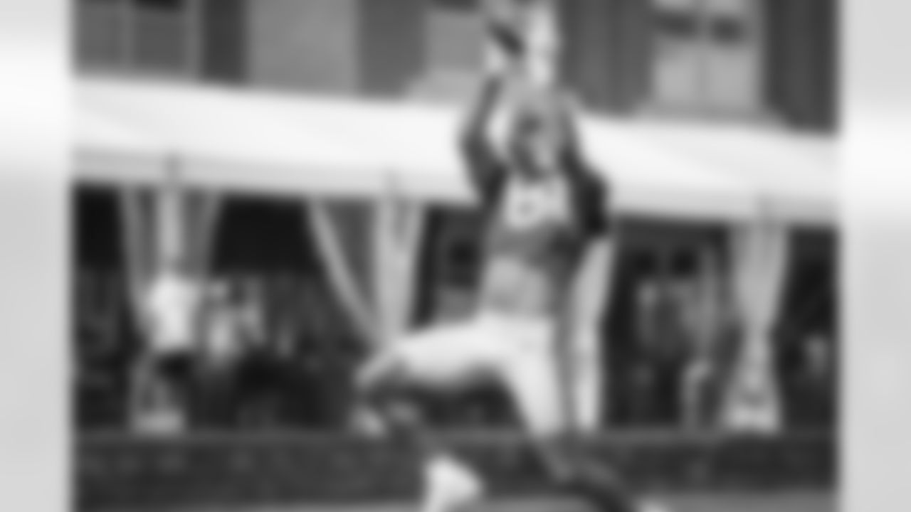 Evan Engram (88)