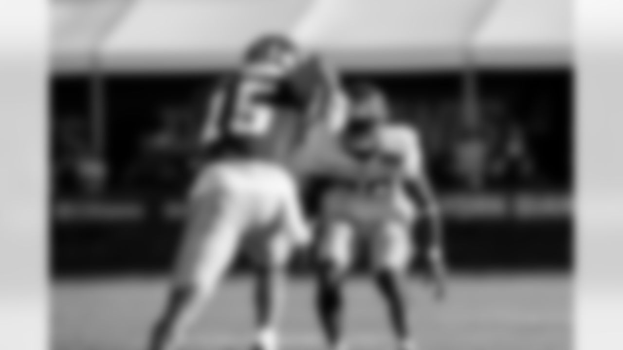 CB Amani Oruwariye (20)