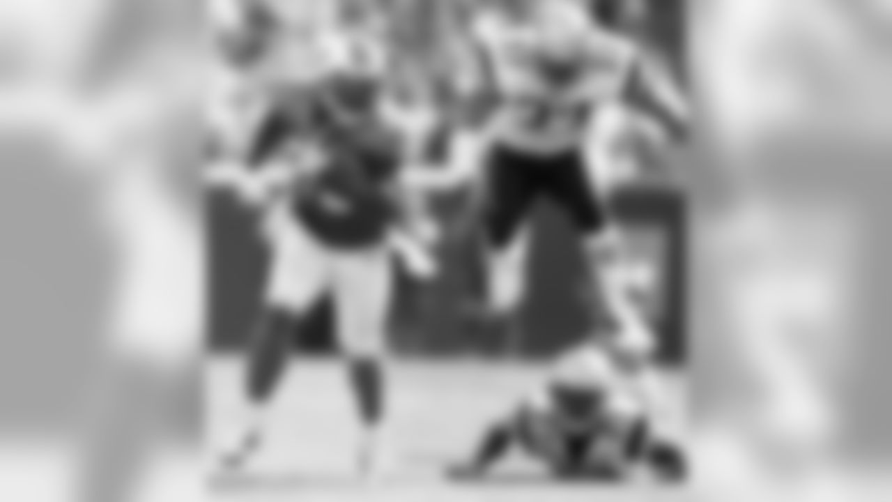 2005 - RB RONNIE BROWN