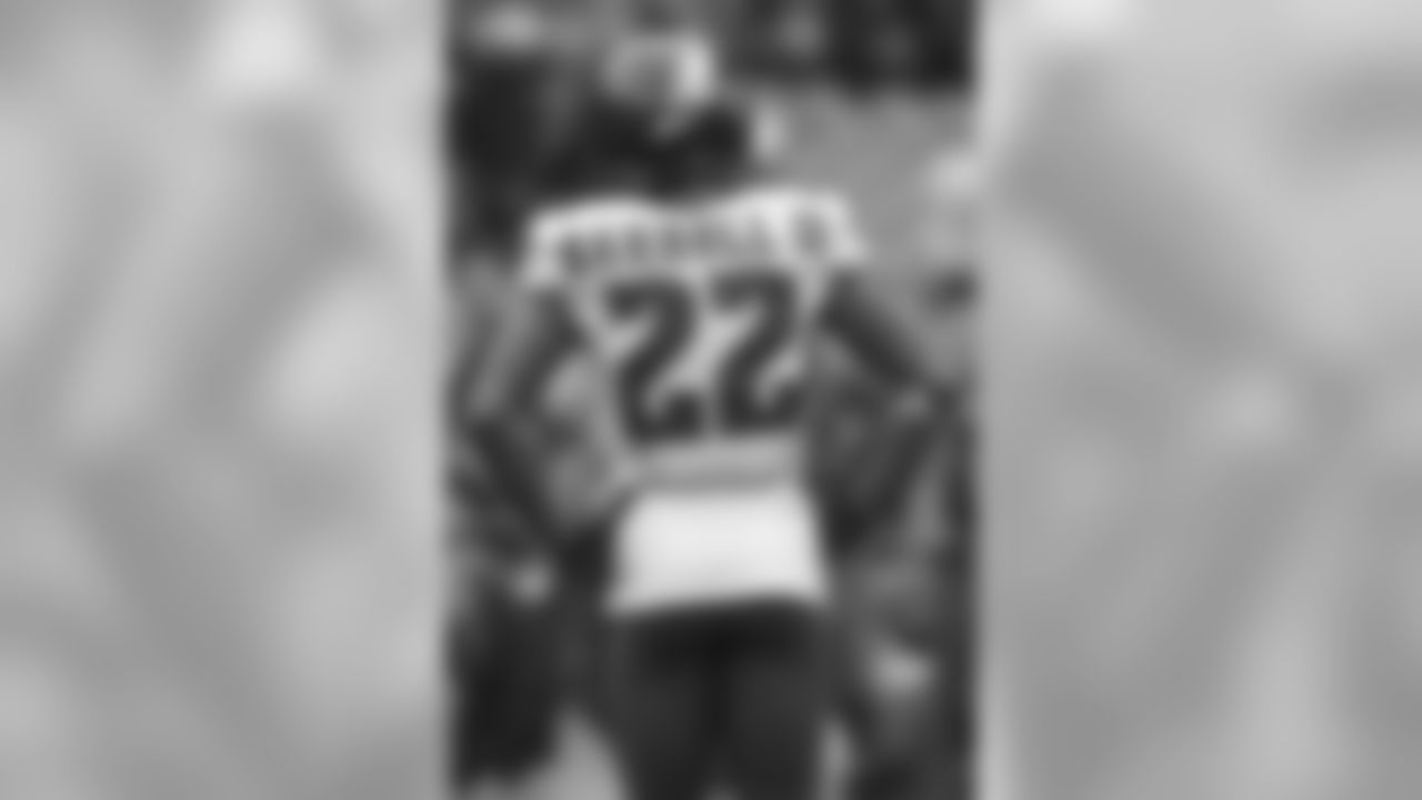 CB NOLAN CARROLL (UPDATE: Signed with Cowboys)