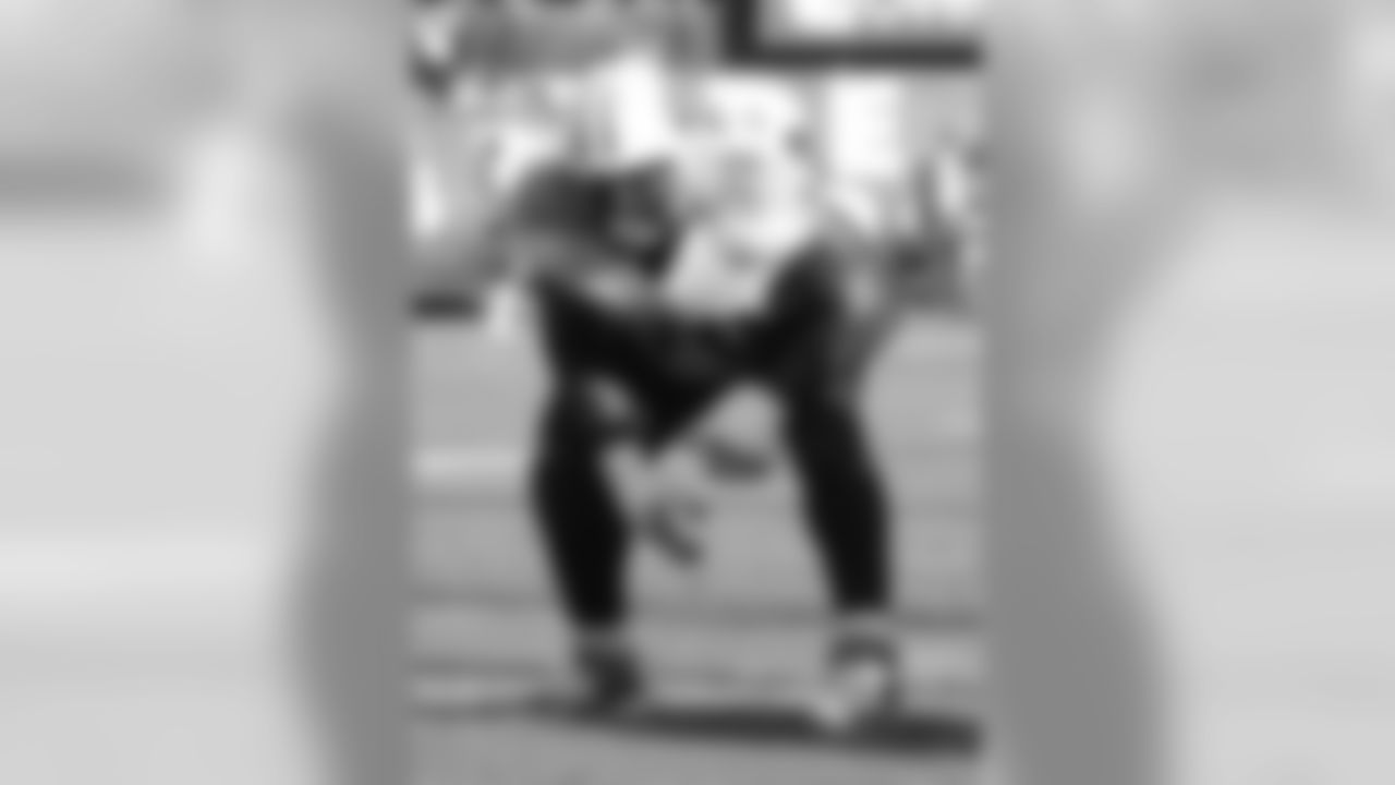 G CHANCE WARMACK (UPDATE: Signed with Eagles)