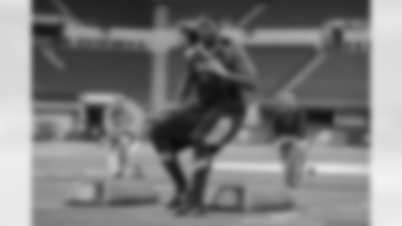DT Jay Bromley