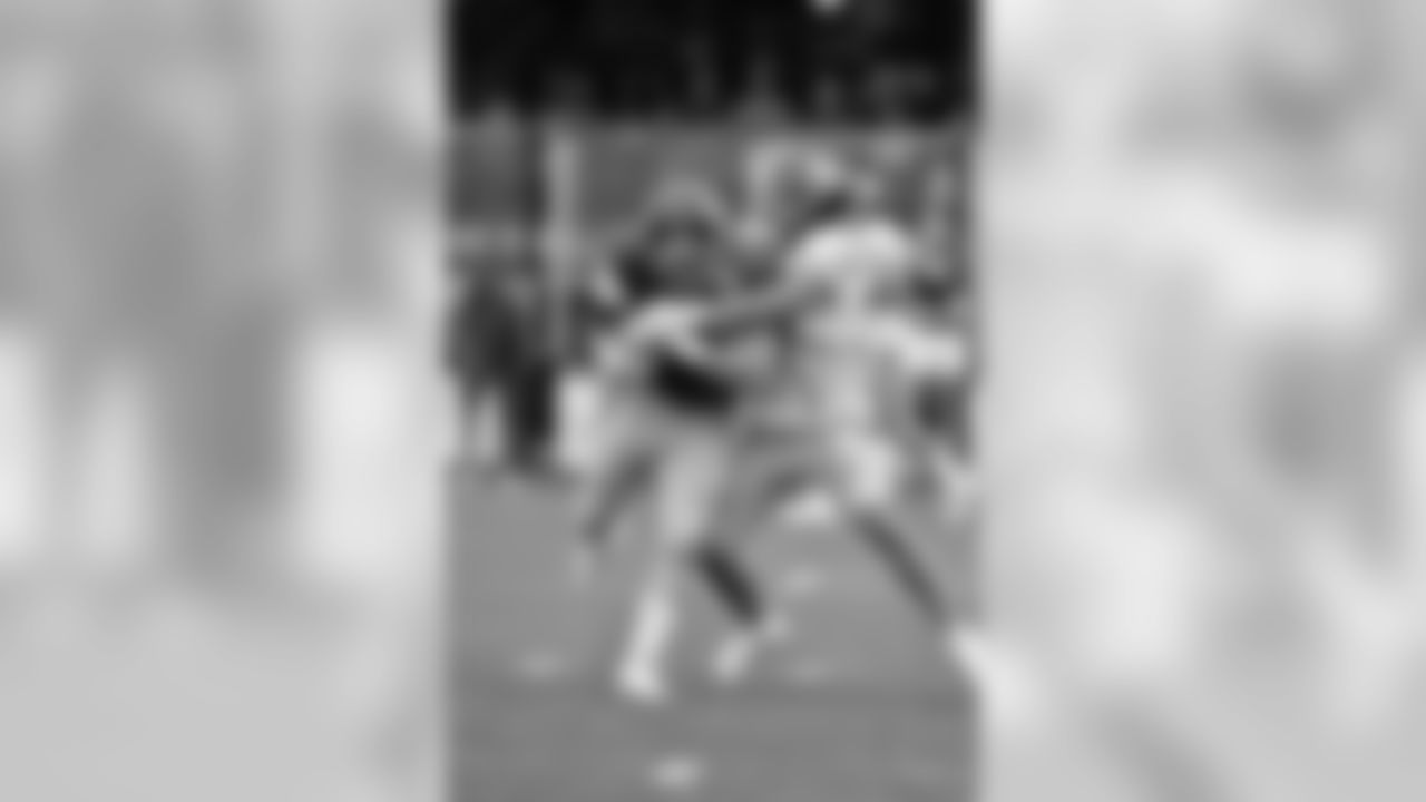 Giants hit the practice field on Monday