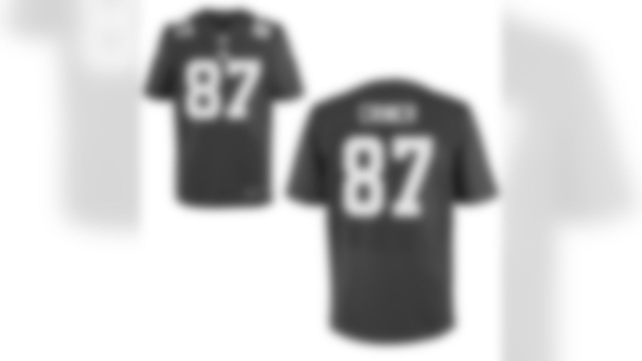 WR Juron Criner