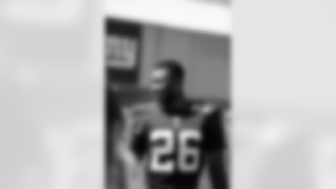 RB Saquon Barkley (26)