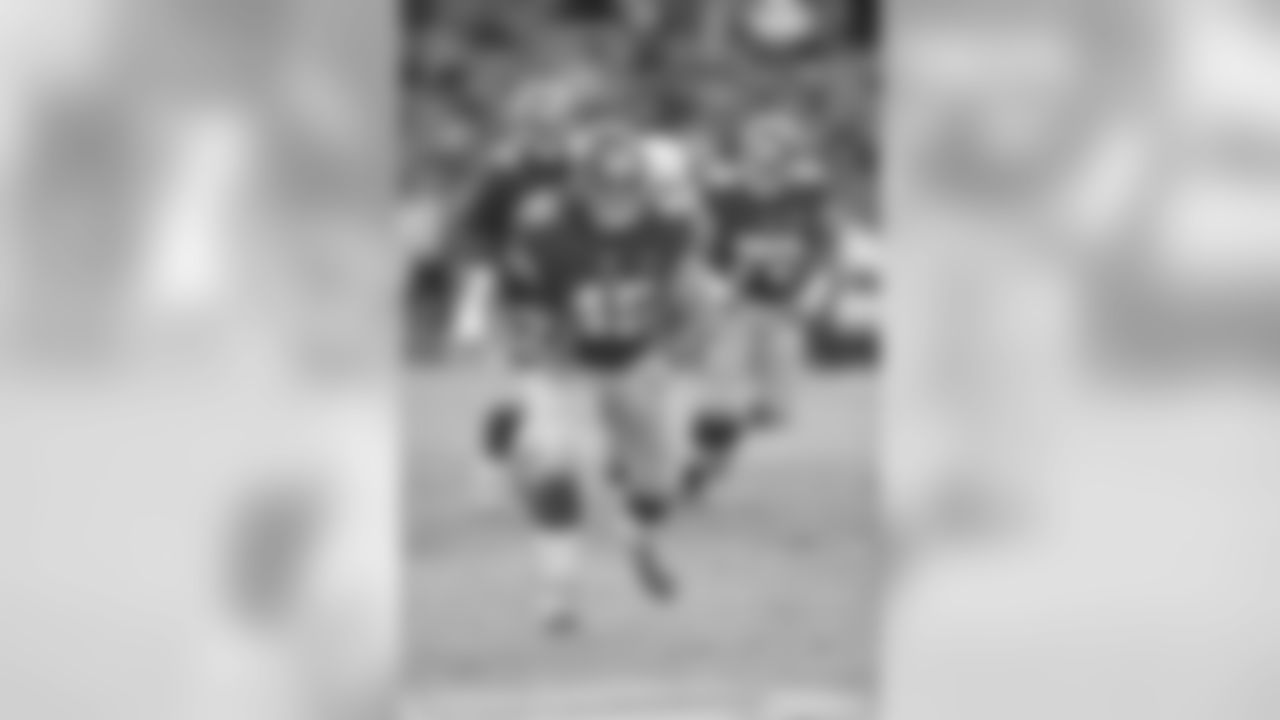FB Henry Hynoski