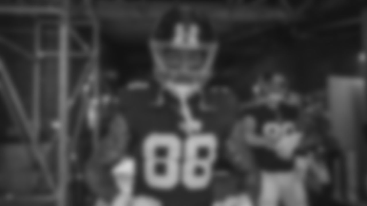 TE Evan Engram