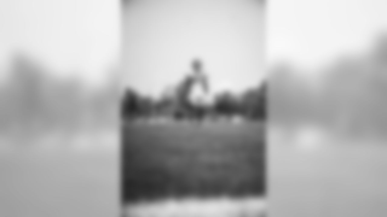 E_18_0815_GiantsLionsPratctice2065