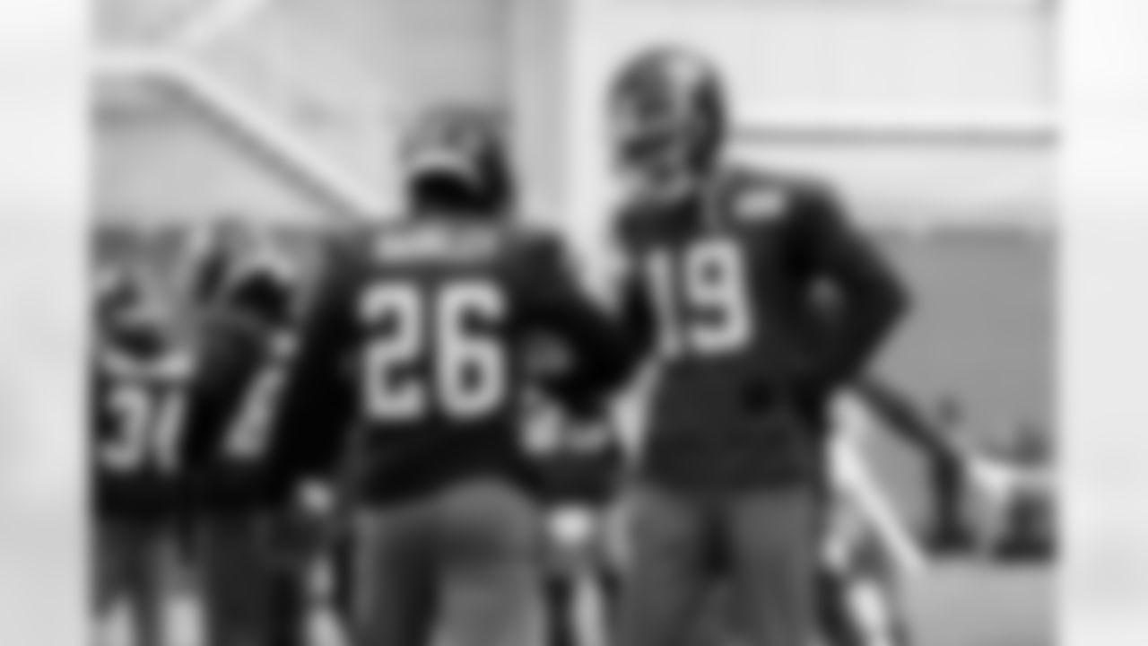 Saquon Barkley (26) Kenny Golladay (19)