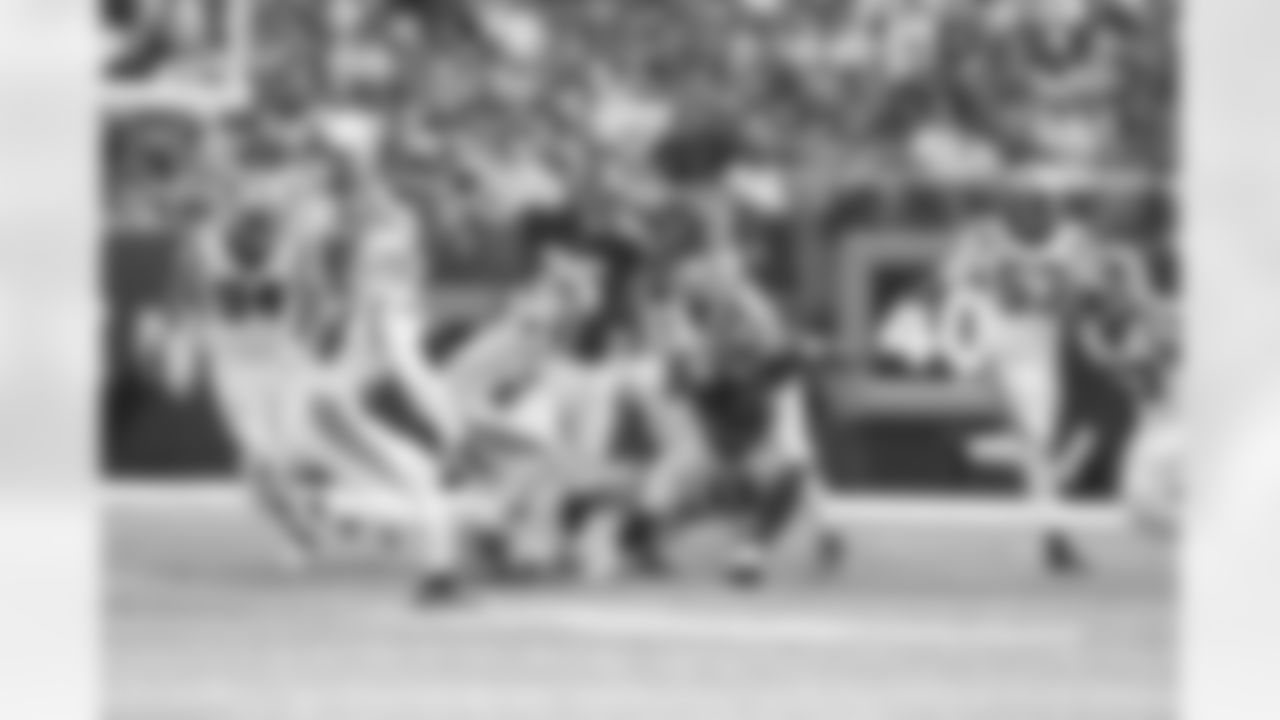 Saquon Barkley (26)