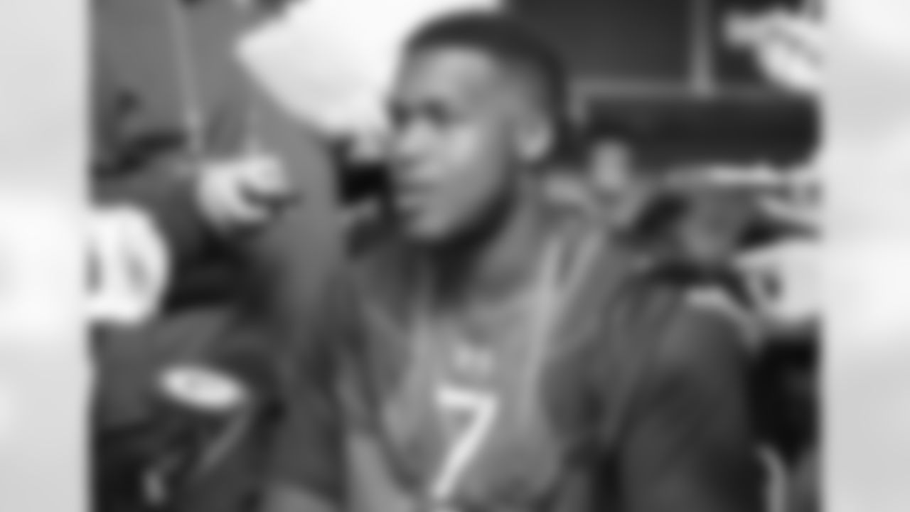 Duke OL Takoby Cofield