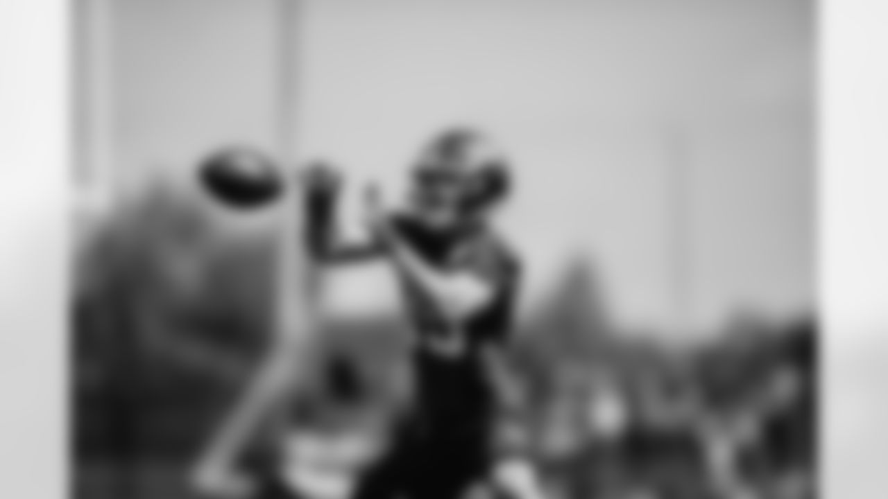 WR Alex Bachman (15)