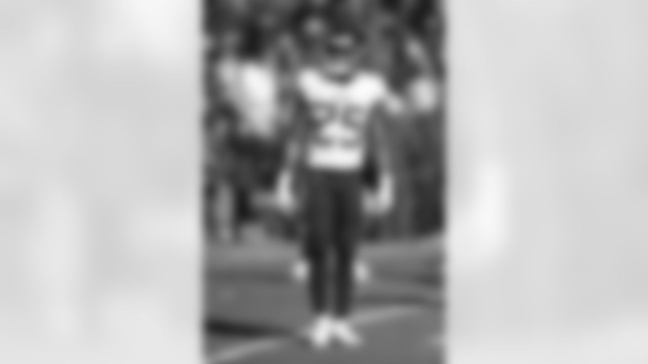 Tennessee Titans cornerback Adoree' Jackson (25) looks on during pregame warmups before the game against the Kansas City Chiefs during the NFL AFC Championship football game, Sunday, Jan. 19, 2020, in Kansas City, MO. The Chiefs defeated the Titans 35-24. (Paul Spinelli via AP)