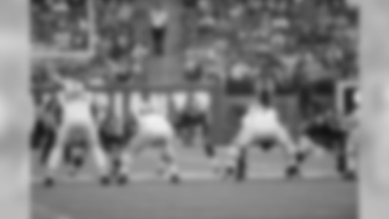 DT JOHNATHAN HANKINS, DT CULLEN JENKINS, LB JAMEEL MCCLAIN