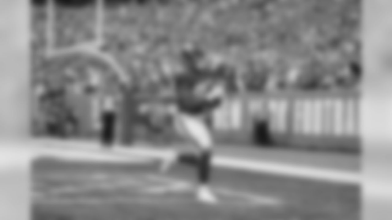 TE Evan Engram