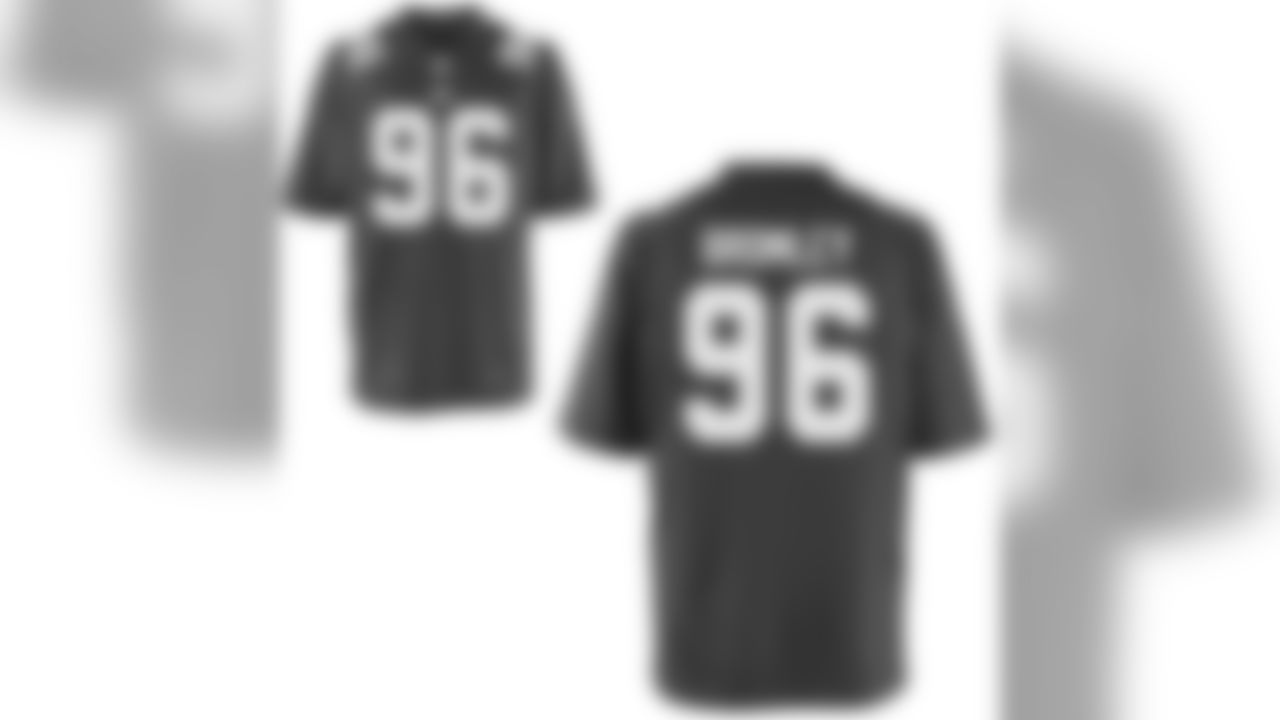 DT Jay Bromley