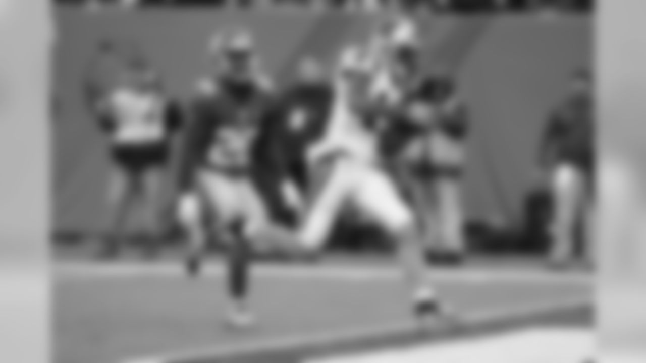 5:38, 3RD QTR, Ted Ginn Jr. catches his second touchdown of the game on a 14-yard pass from Cam Newton, CAR 35 – NYG 7 - Watch Highlight