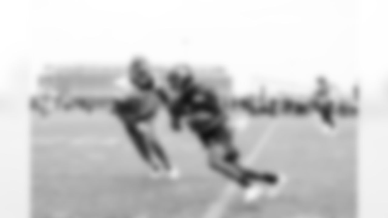 WR Kalil Pimpleton (81)