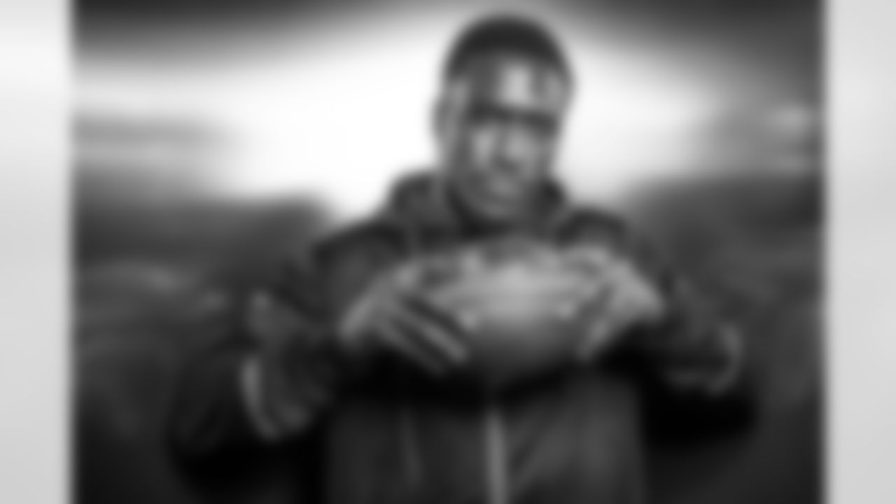 Alabama linebacker Dylan Moses poses for a portrait Saturday March 13, 2021 in Pensacola, FL. (Todd Rosenberg via AP)