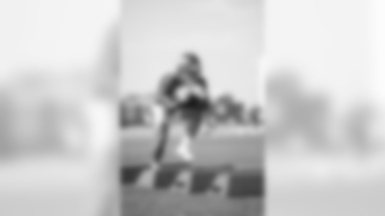 RB Saquon Barkley
