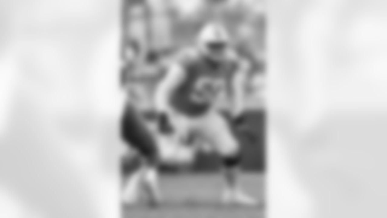 No. 18 Darnell Wright, OT, Tennessee