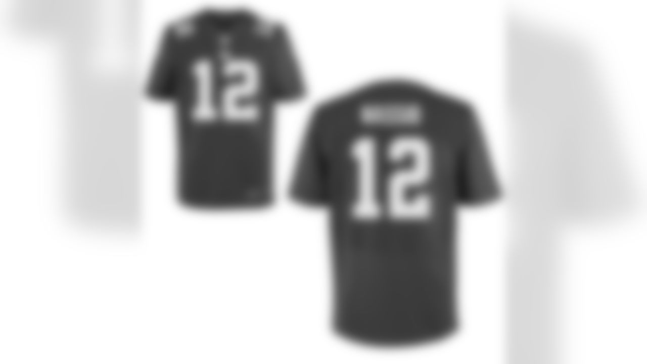 QB Ryan Nassib