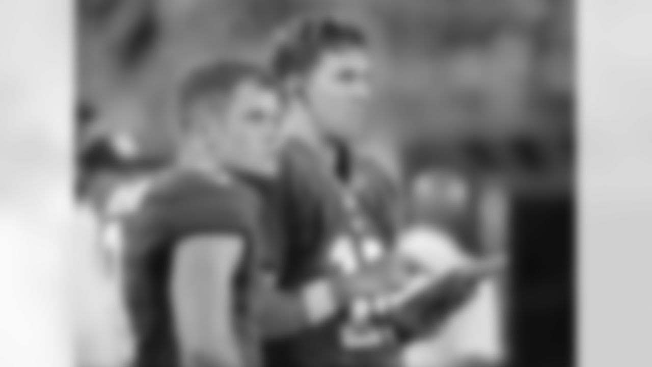 QB ELI MANNING AND QB RYAN NASSIB
