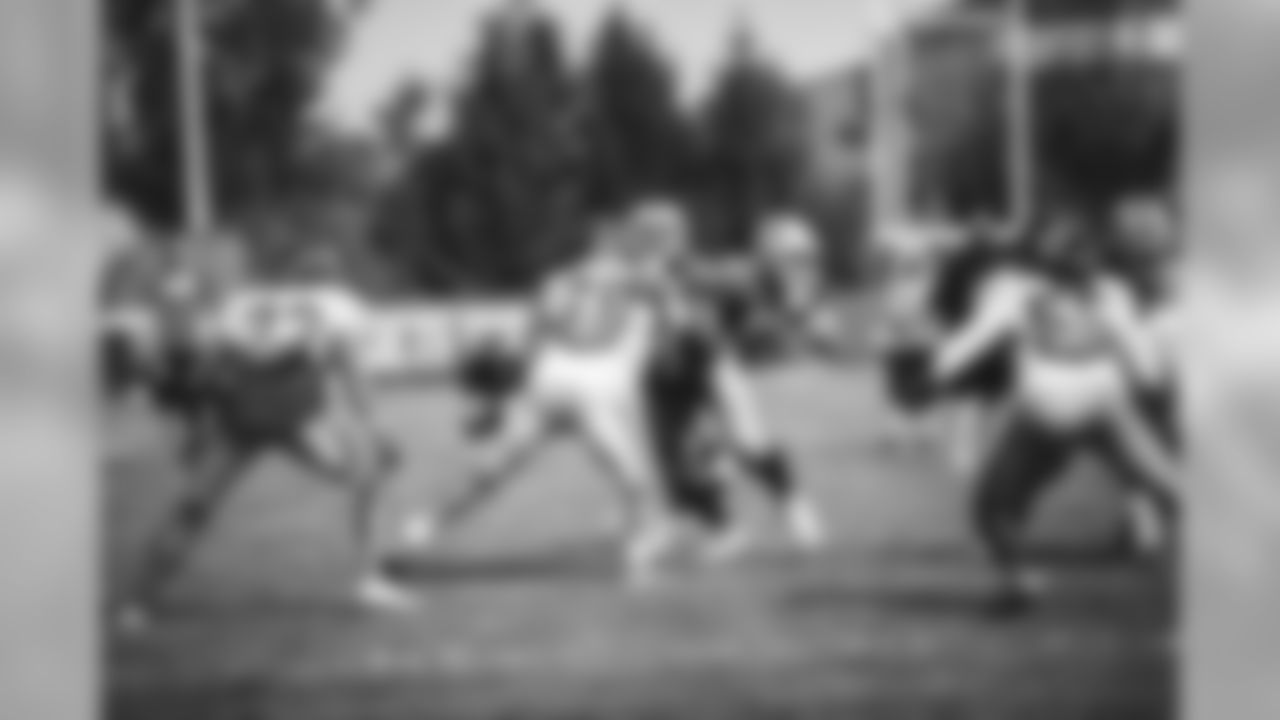 E_18_0815_GiantsLionsPratctice2042