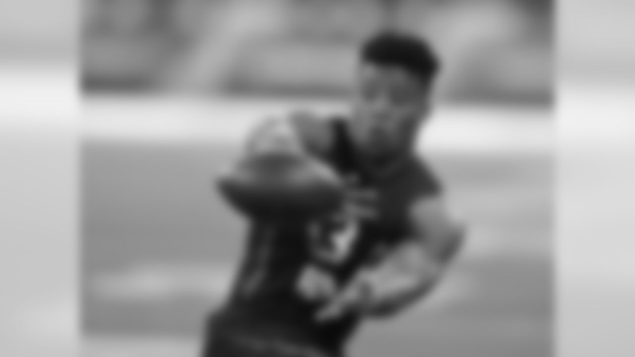 Penn State running back Saquon Barkley runs a drill during the NFL football scouting combine, Friday, March 2, 2018, in Indianapolis. (AP Photo/Darron Cummings)