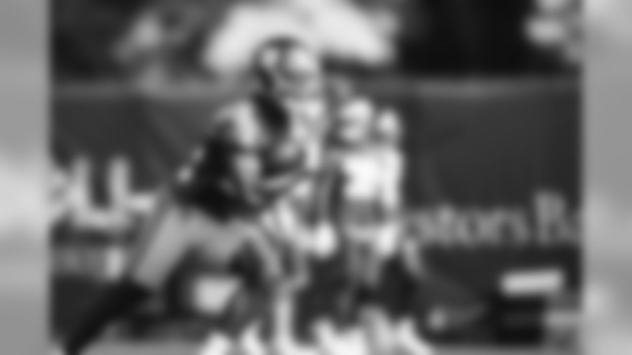 RB Wayne Gallman