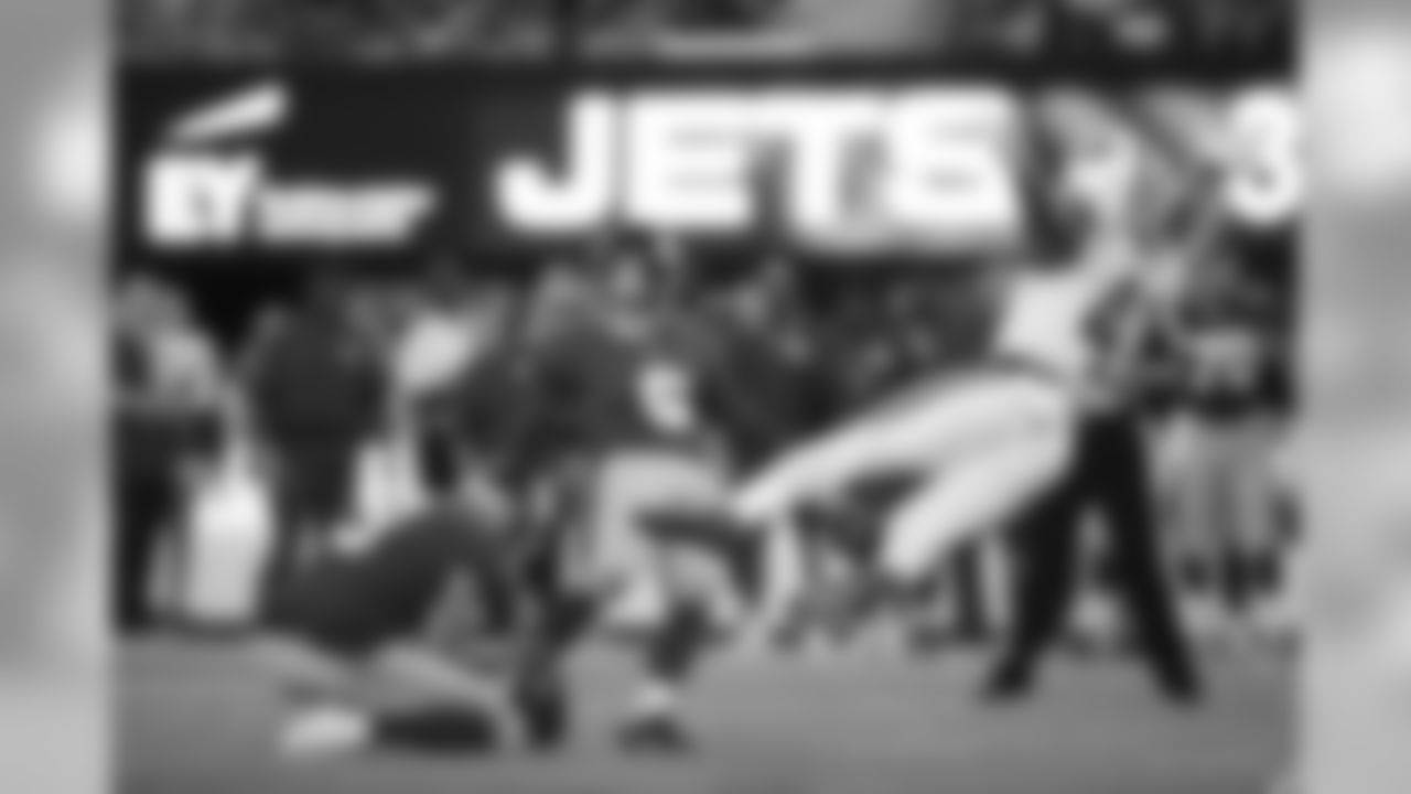 KICKER MIKE NUGENTIn his ongoing competition with Aldrick Rosas, the veteran kicker was perfect on Saturday night from 50 and 54 yards.