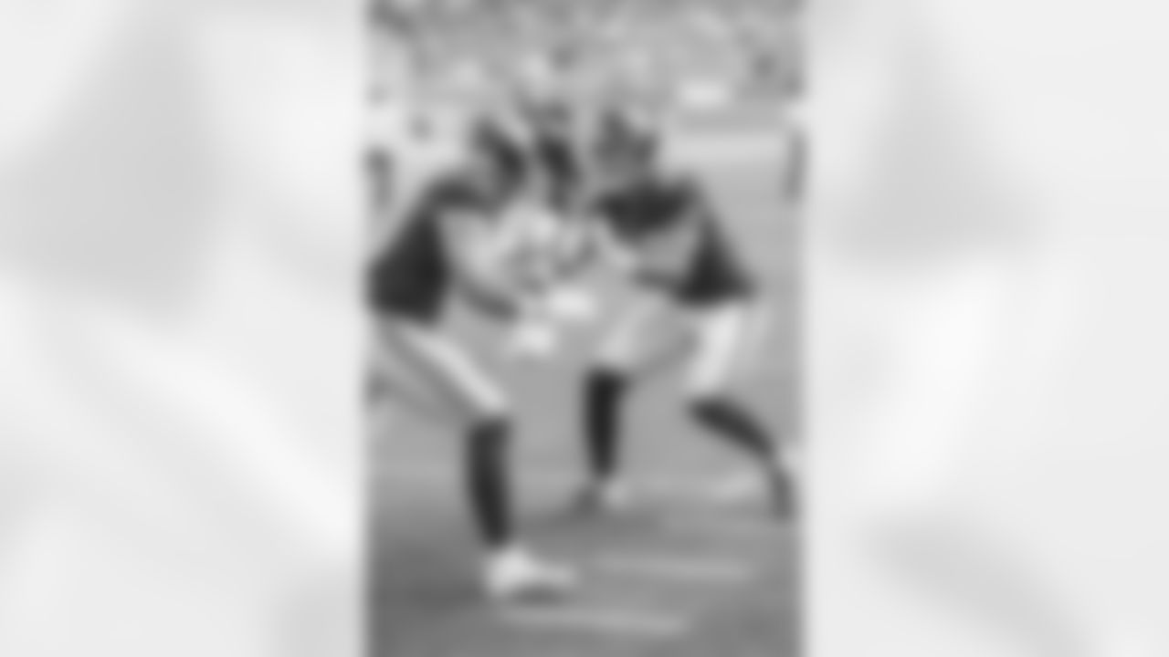 TE Chris Myarick, LB Elerson Smith