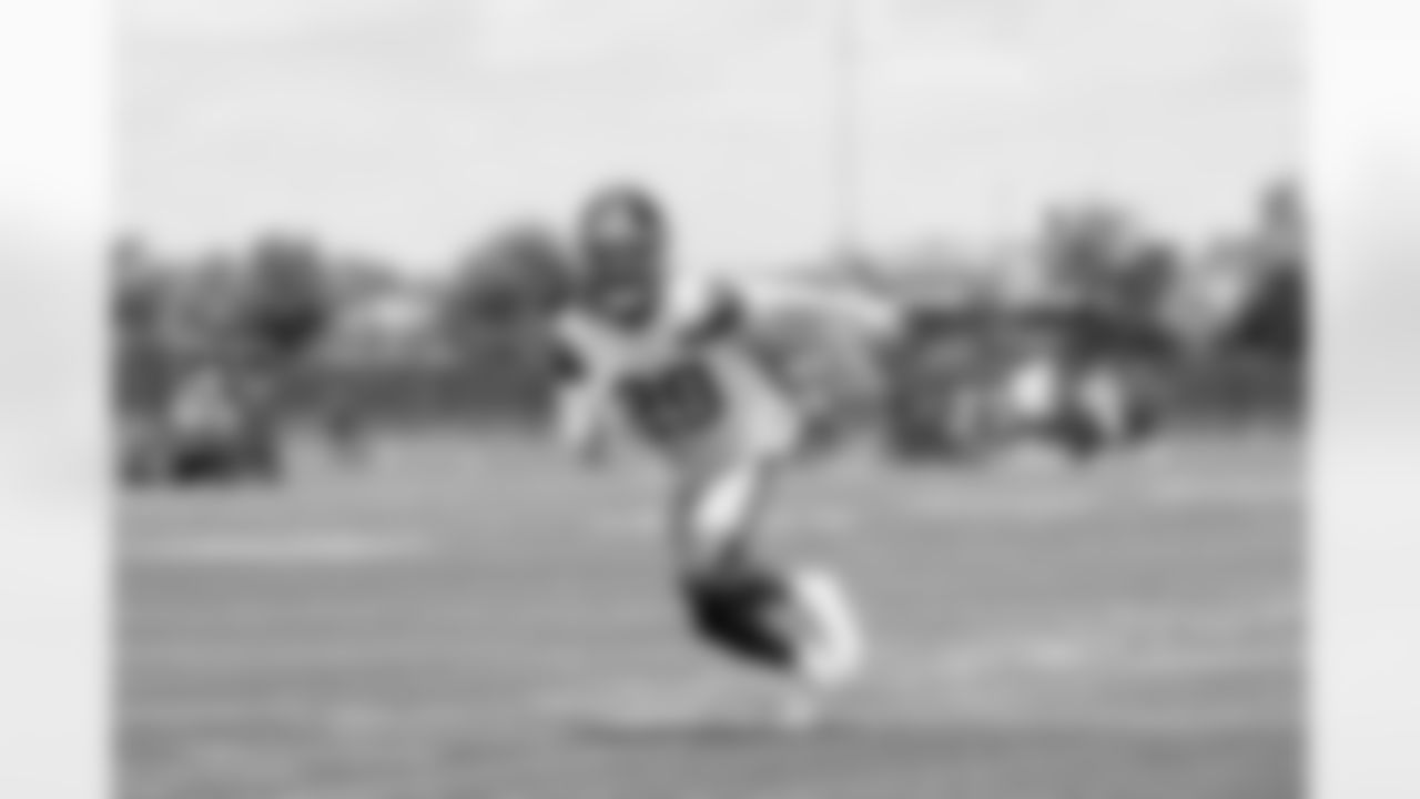 S Xavier McKinney (29)